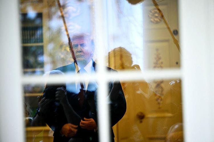 Donald Trump hablando sobre las negociaciones con Irán.