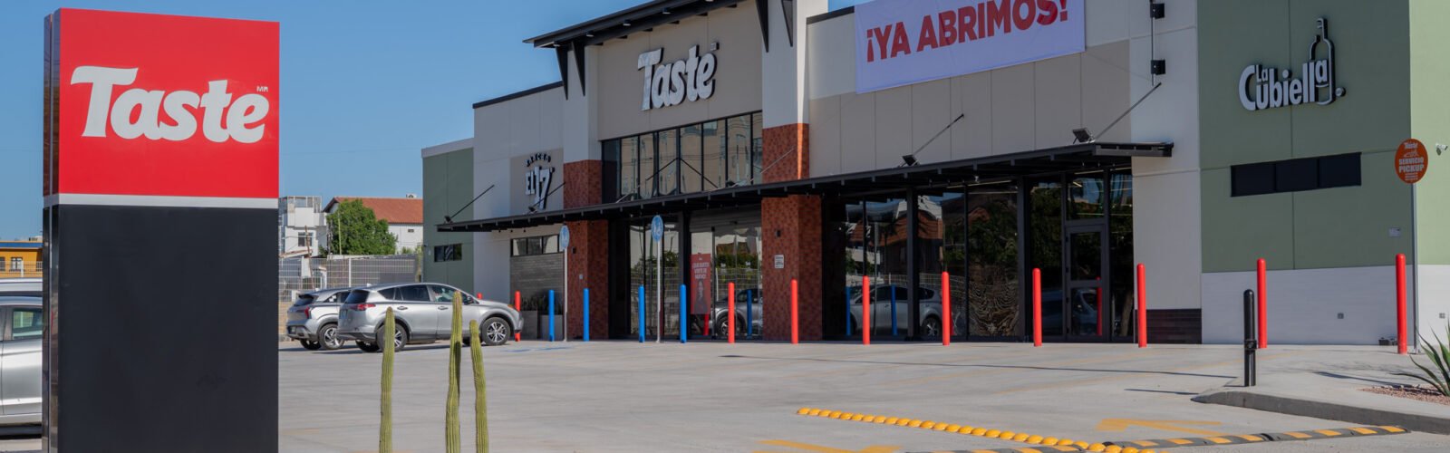 Fachada de la nueva sucursal Taste Blvd. Kino, la tienda más grande de la marca en Hermosillo.