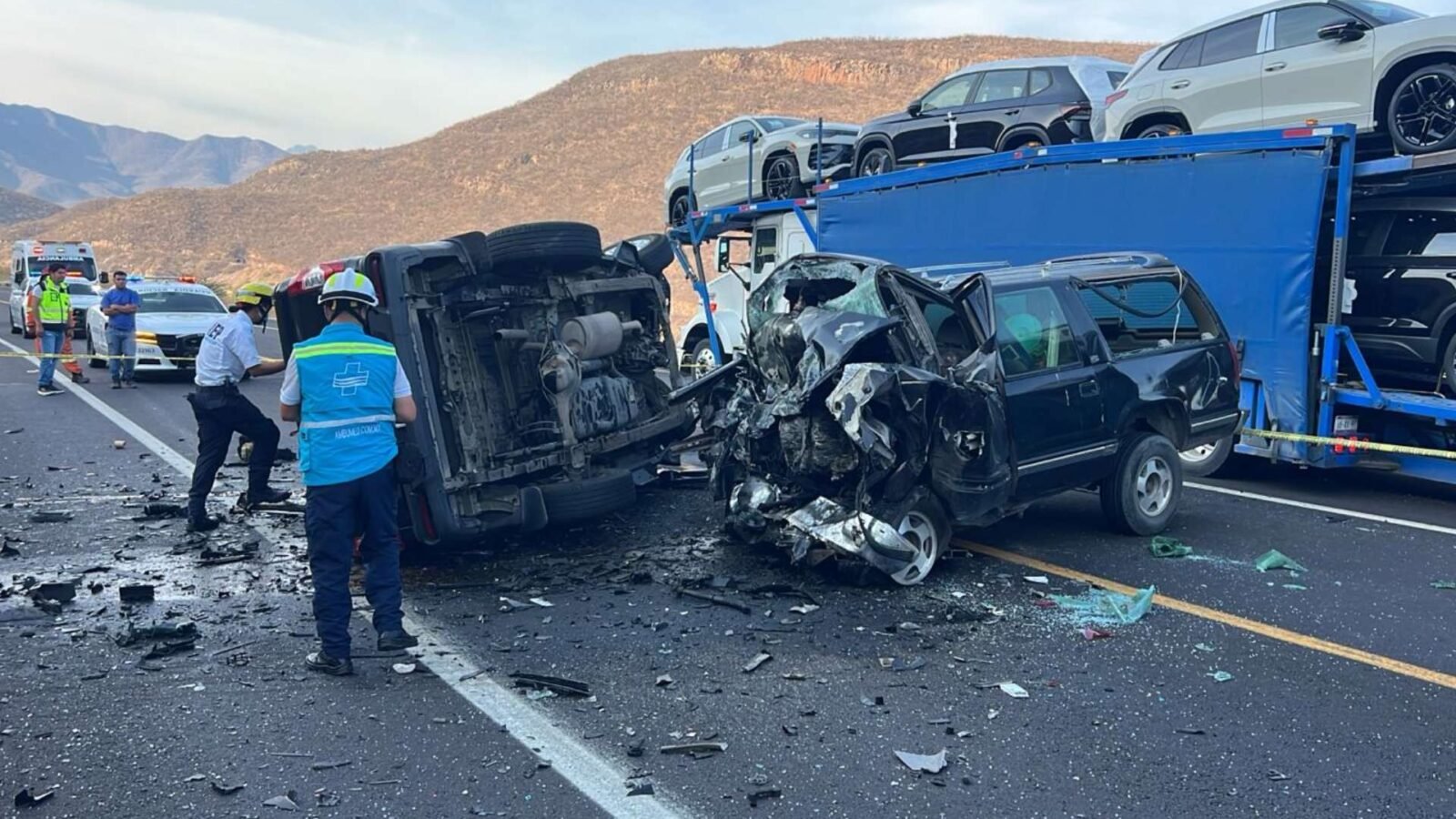 Accidente vehicular en la Autopista Siglo XXI en Michoacán.